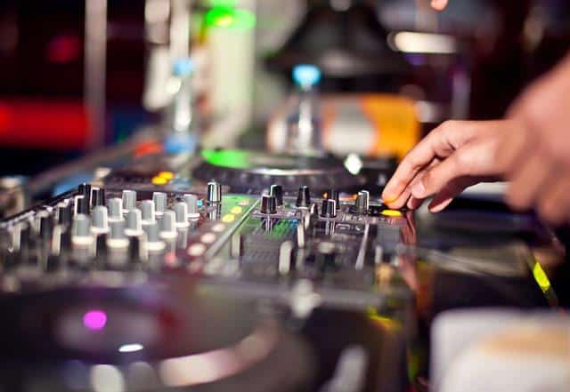 DJ-Packages